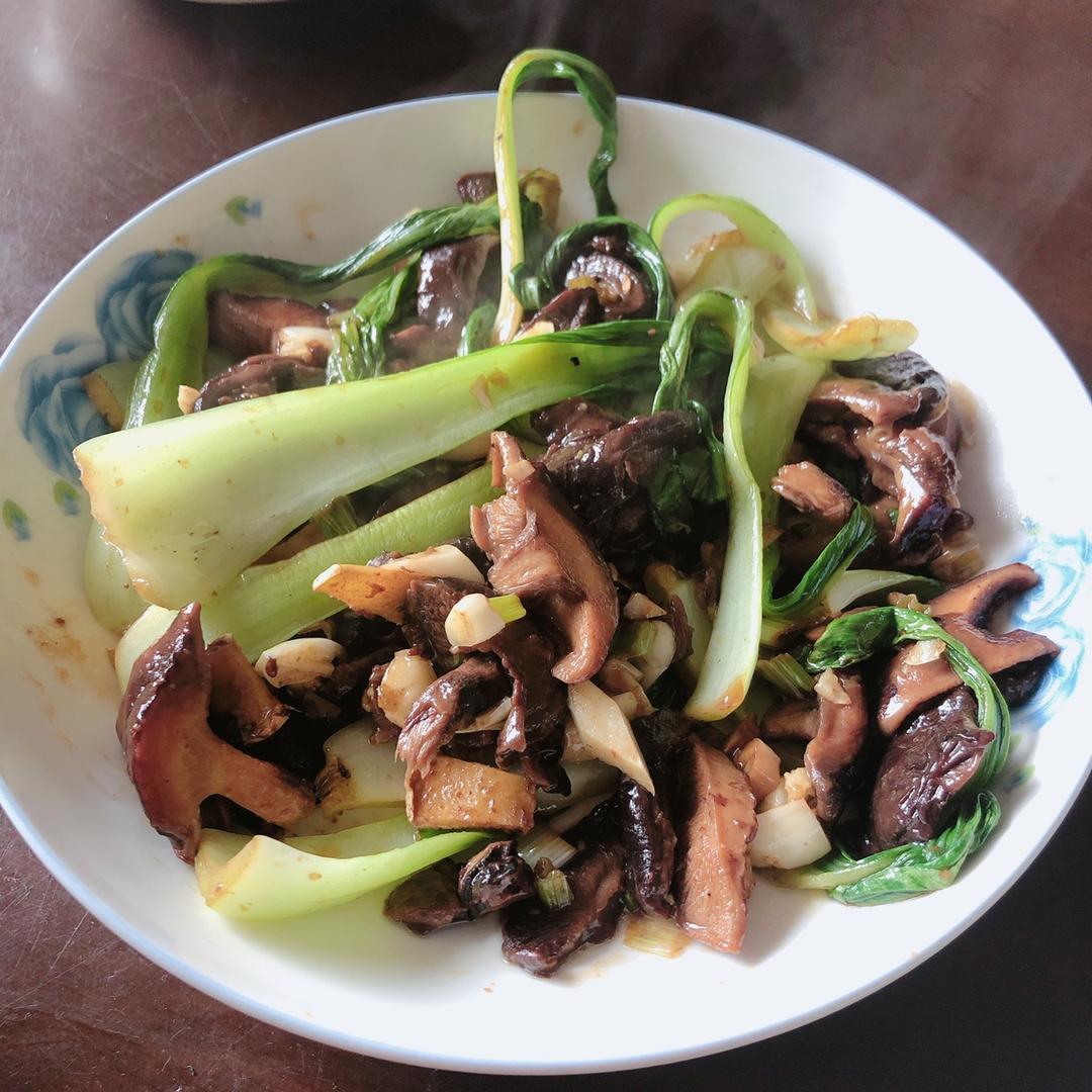 简易版香菇扒油菜