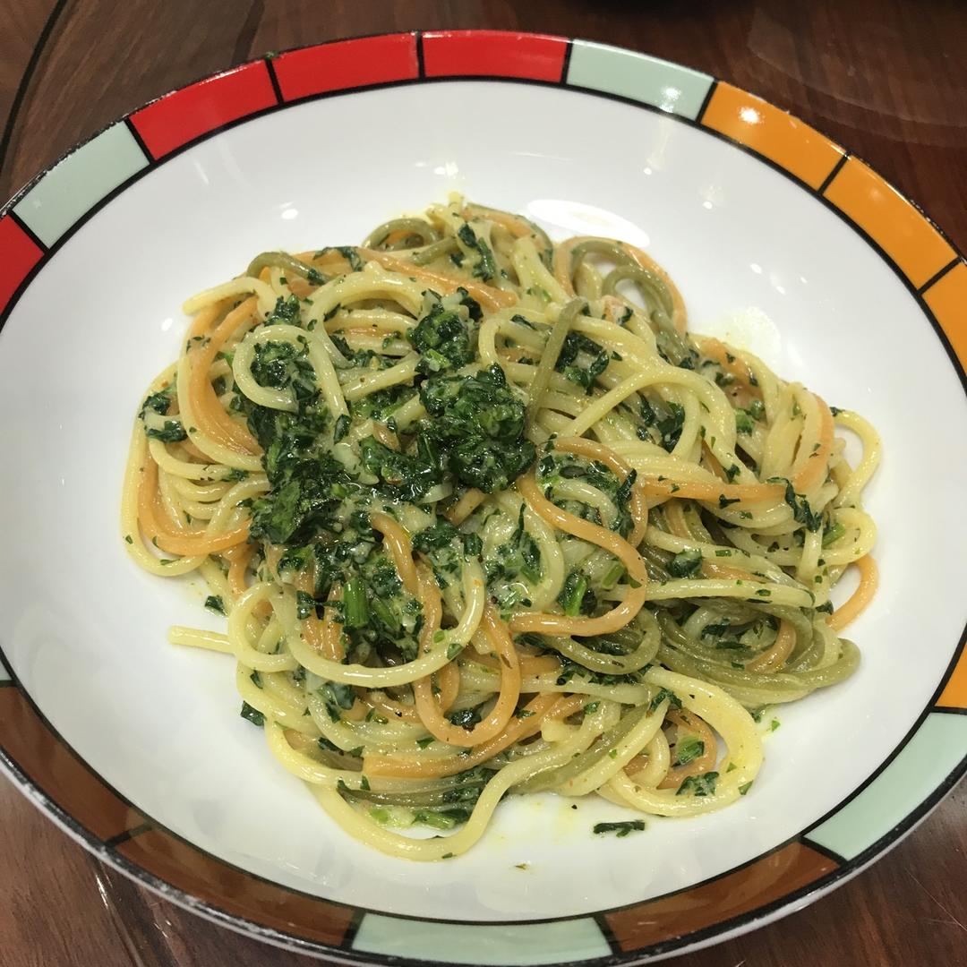 菠菜意面