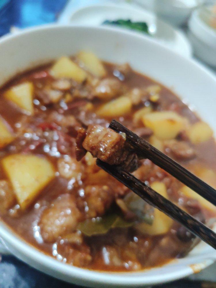 番茄土豆炖牛腩