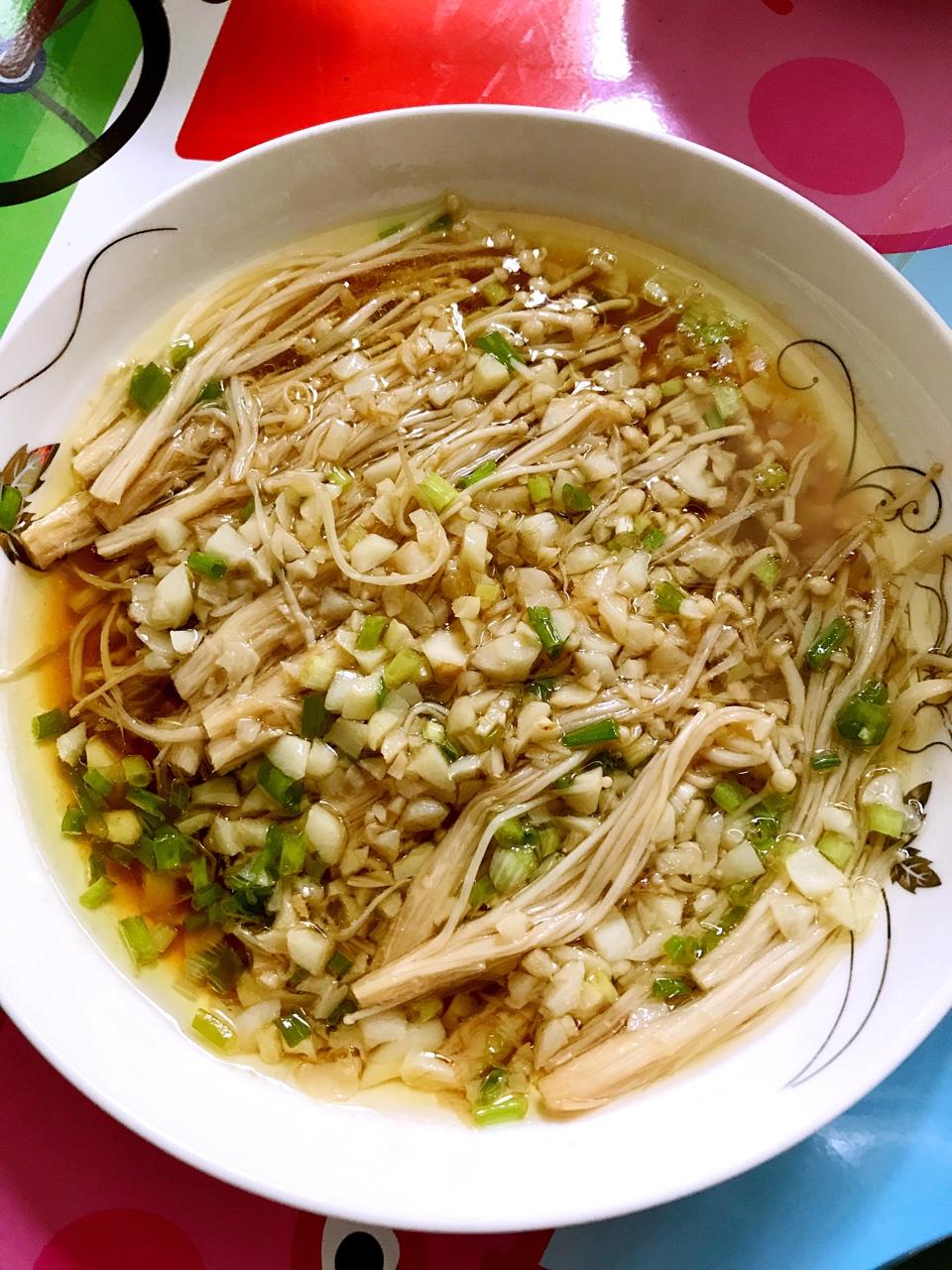 蒜蓉蒸金针菇