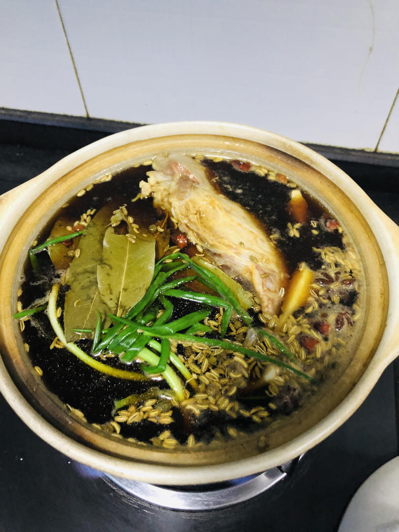 只爱酱牛肉