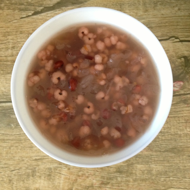 红豆薏米银耳汤