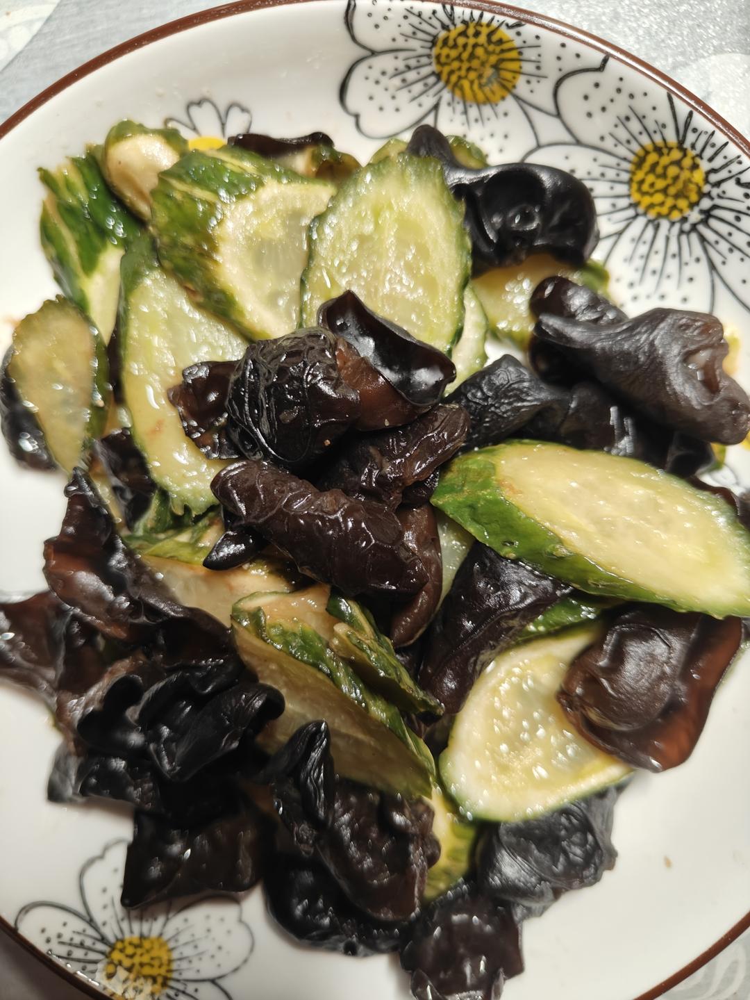 木耳炒青瓜
