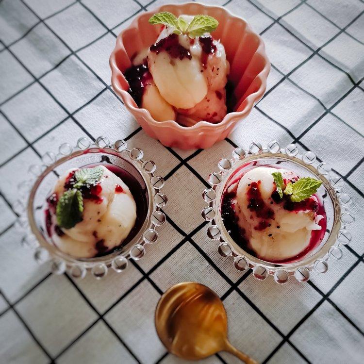 一口一口停不下来😋奶香蓝莓山药