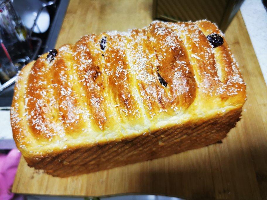 手撕蔓越莓炼乳吐司