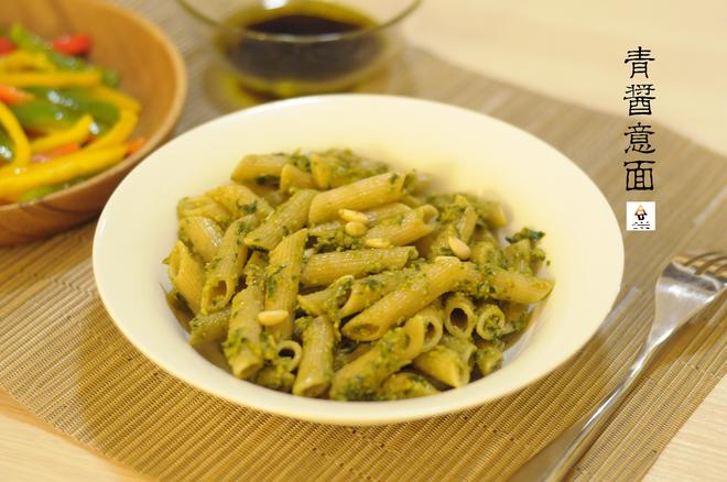 青酱意面(Spaghetti with Pesto)的做法