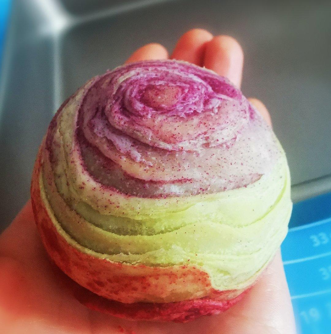 彩虹渐变蛋黄酥（无需揉出膜）