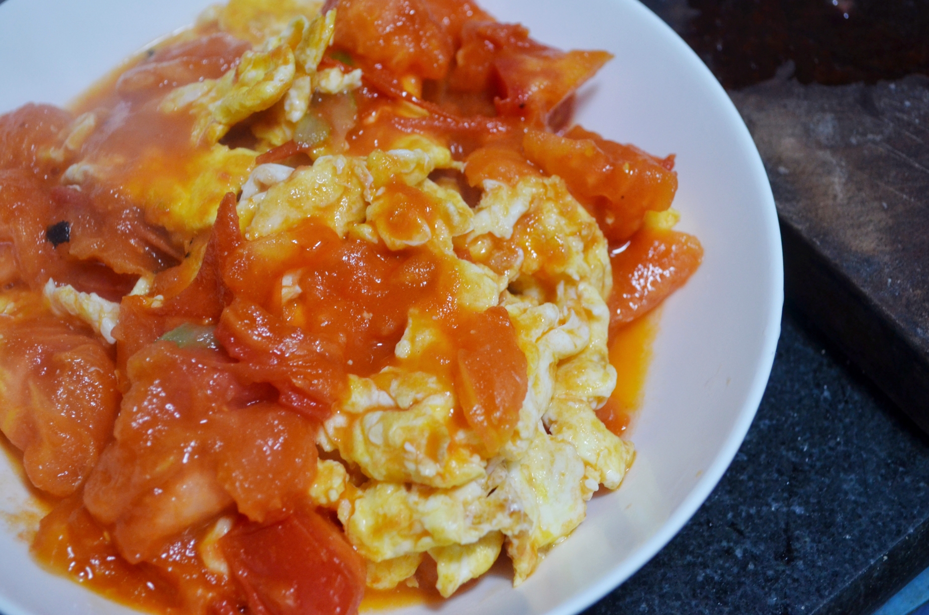 步骤简单还美味的西红柿炒鸡蛋-不加番茄酱的低热量版的做法