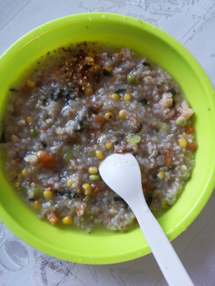鲜虾蔬菜粥