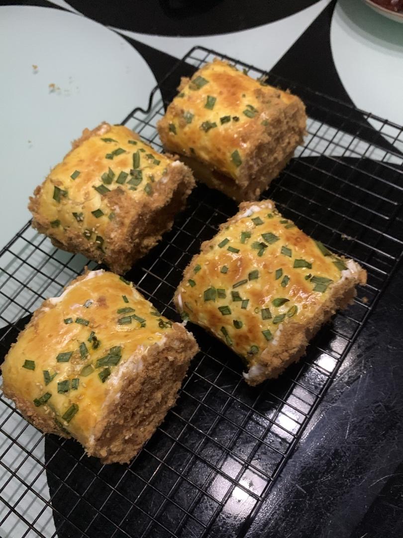 肉松面包卷