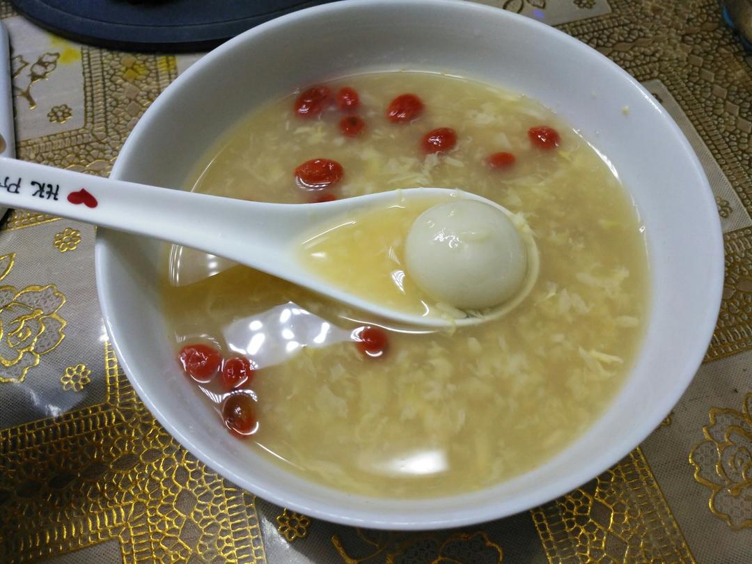 蛋花酒酿圆子