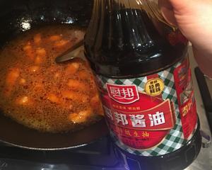 鹌鹑蛋红烧肉（不焯水超级详…细…）的做法 步骤11