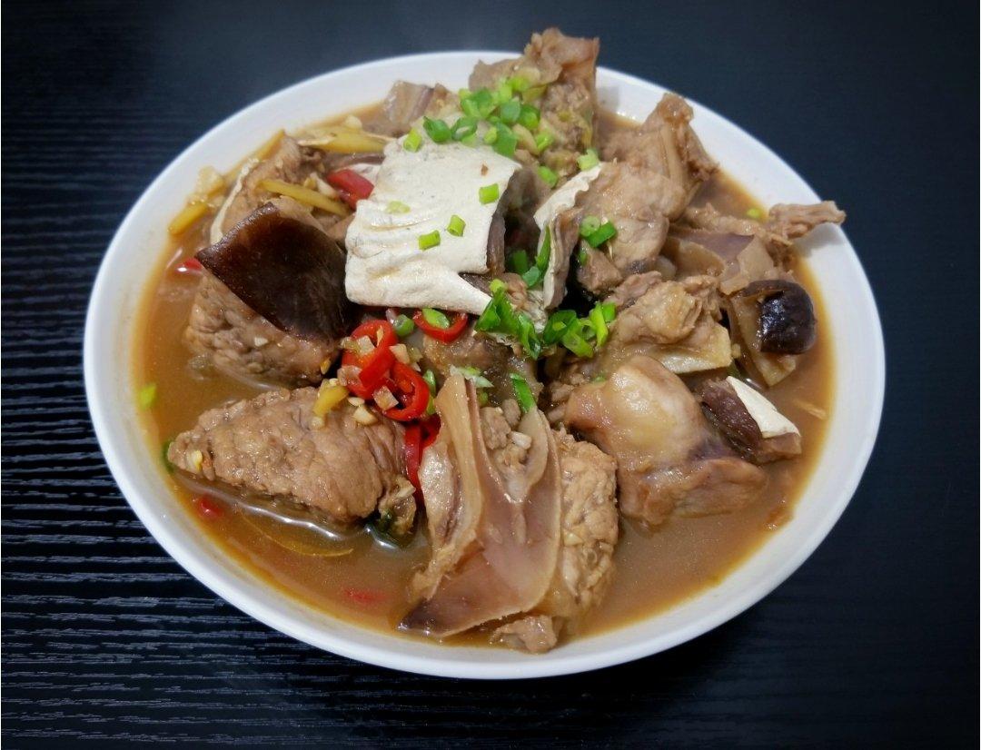红烧鳐鱼（魔鬼鱼）