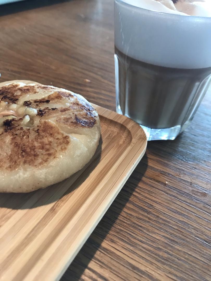 手抓饼香蕉芝士披萨