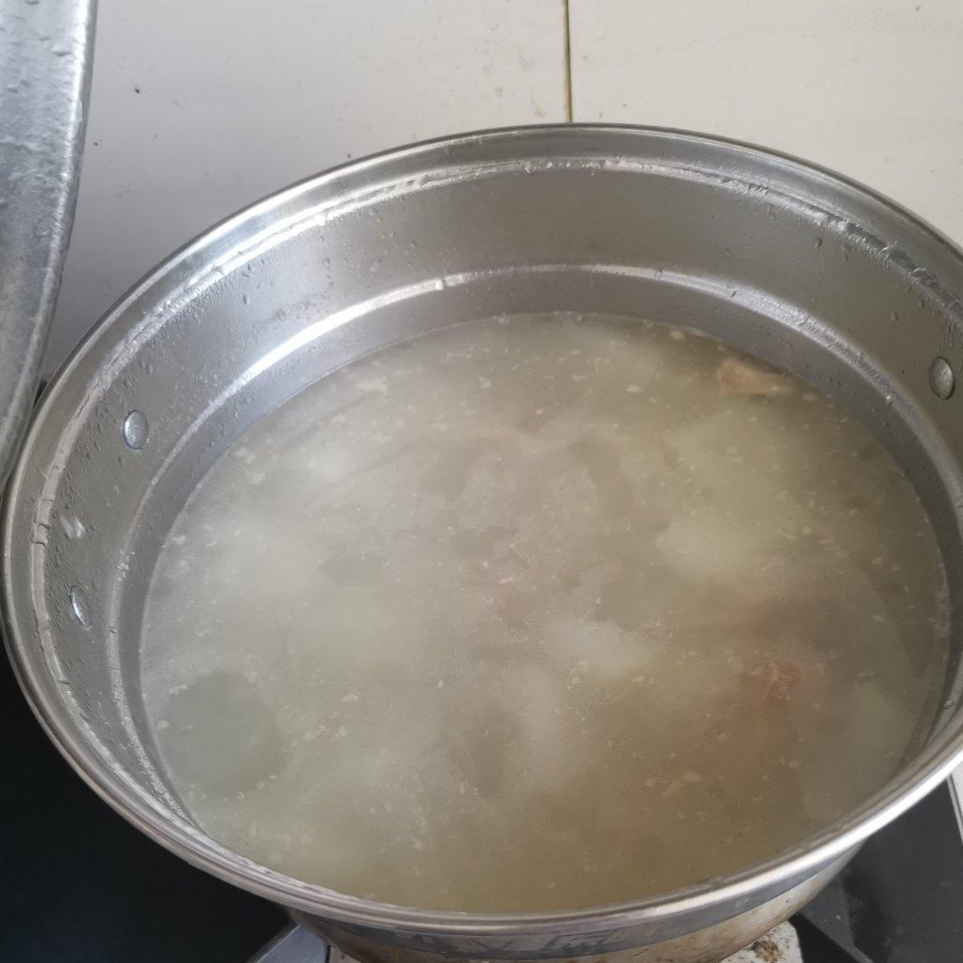 冬瓜排骨汤，夏天的味道