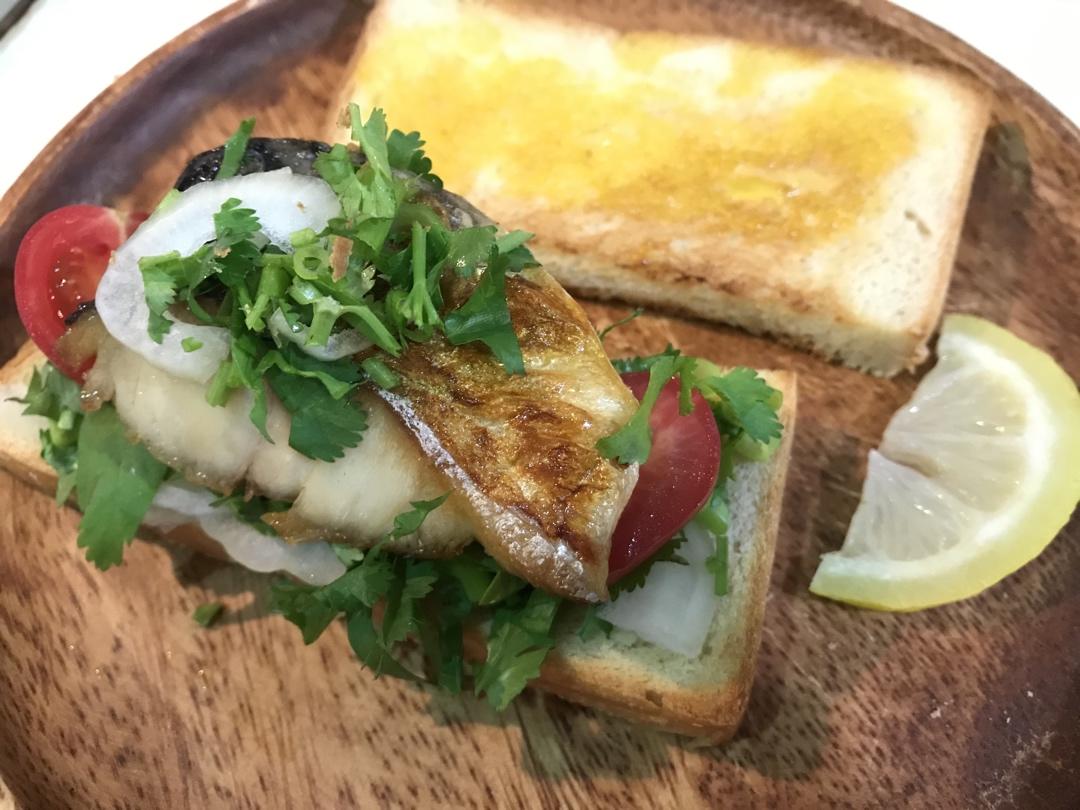 サバサンド🐟鲭鱼三明治🥪