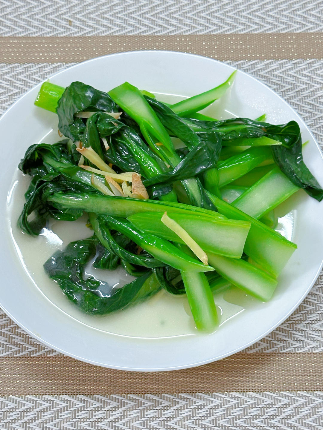姜丝炒菜心的做法
