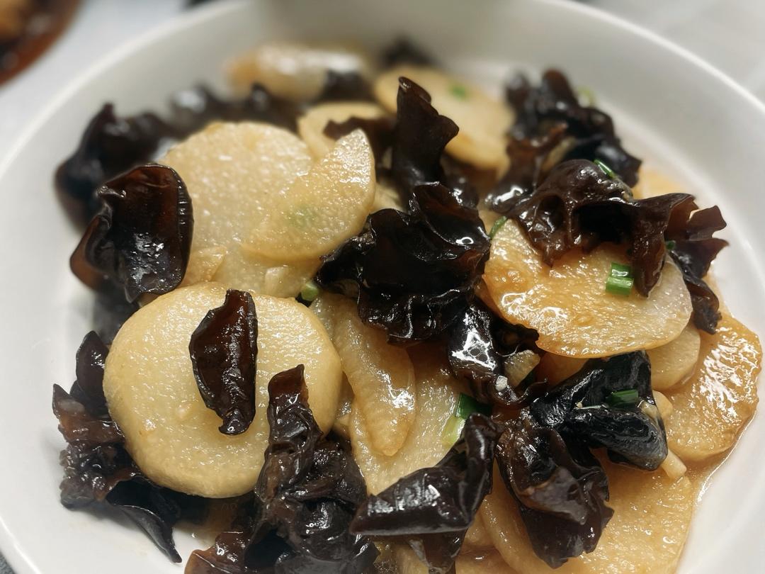 清炒山药木耳