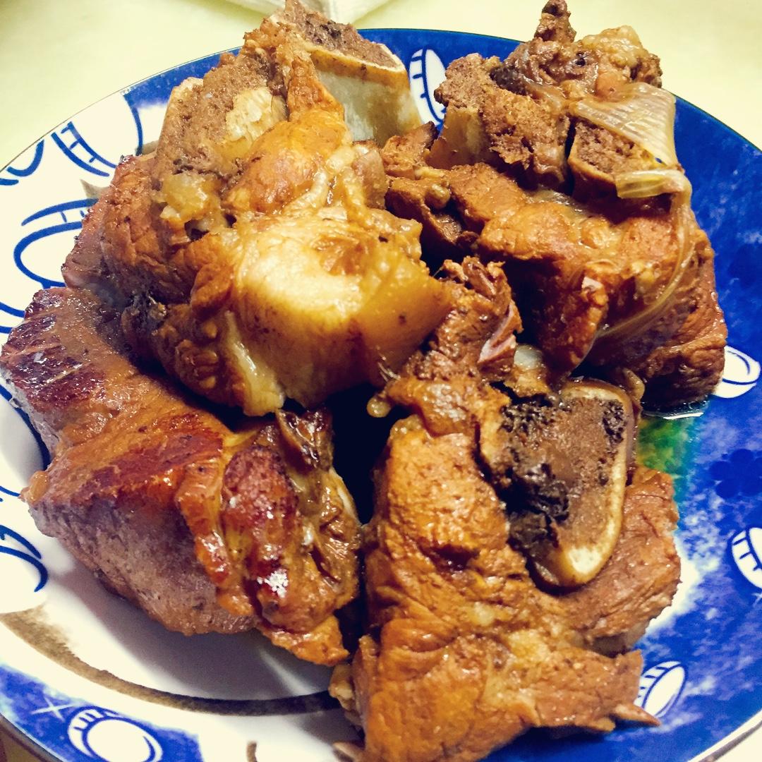 33滴姗做的汤氏私房炖腔骨