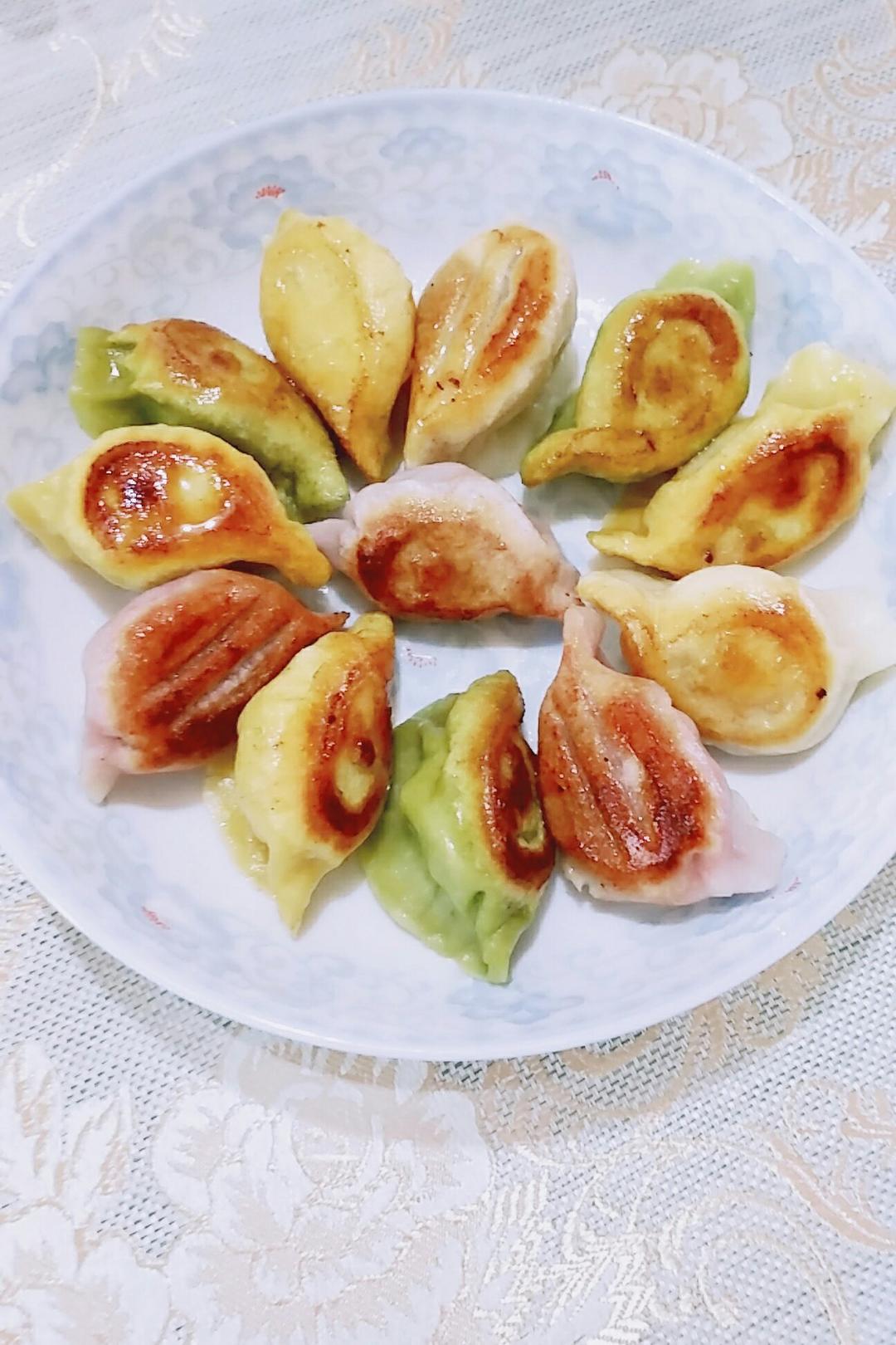 剩饺子速冻饺子变锅贴（冰花版）