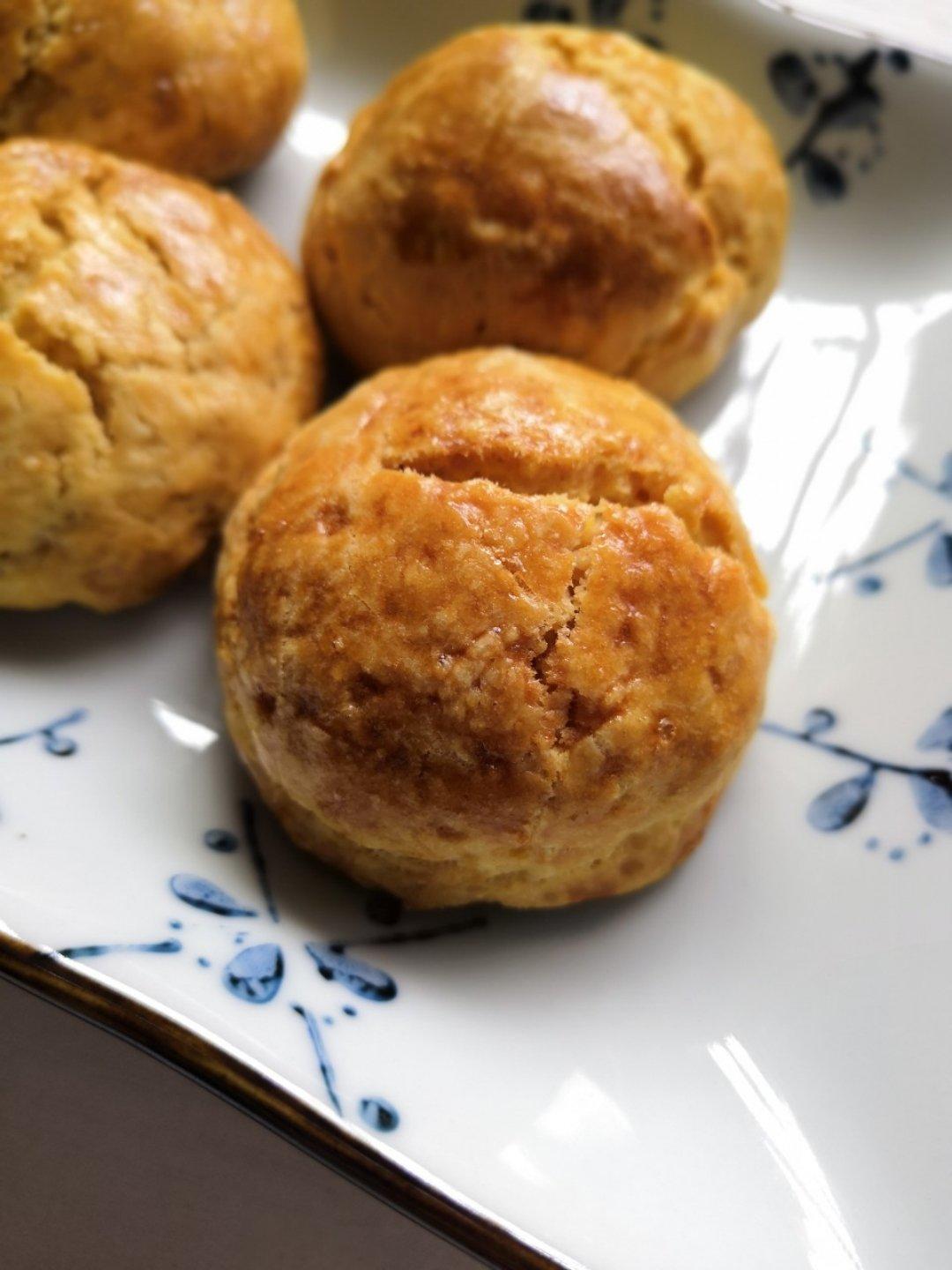 【视频】3分钟 奶油司康Scone(可能是世界上最快手的司康) 消耗淡奶油～