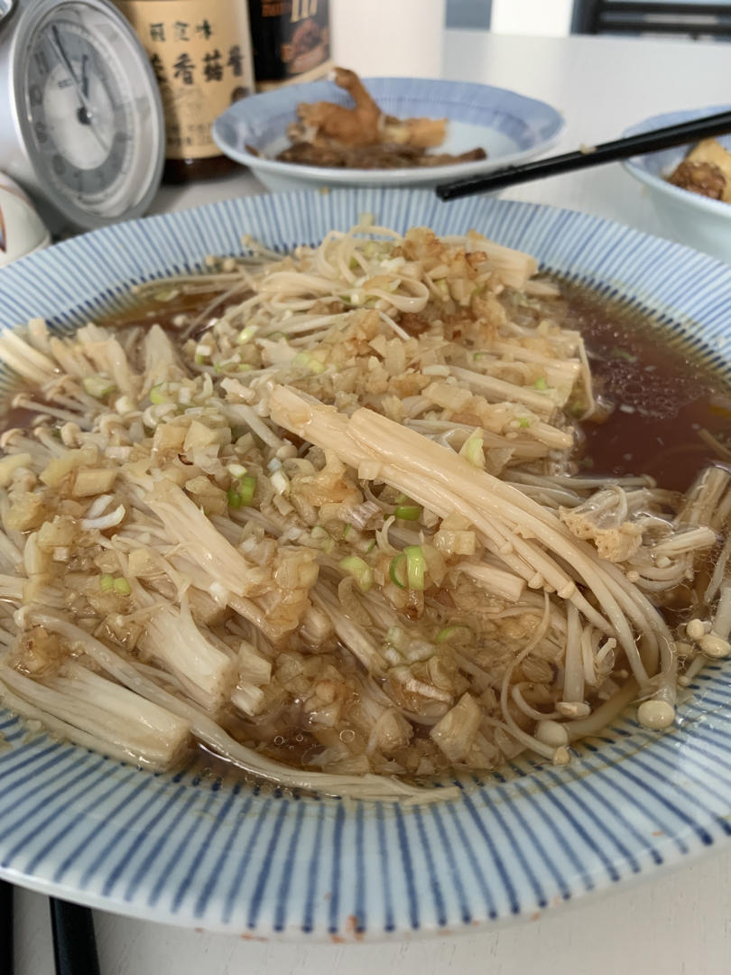 蒜蓉蒸金针菇