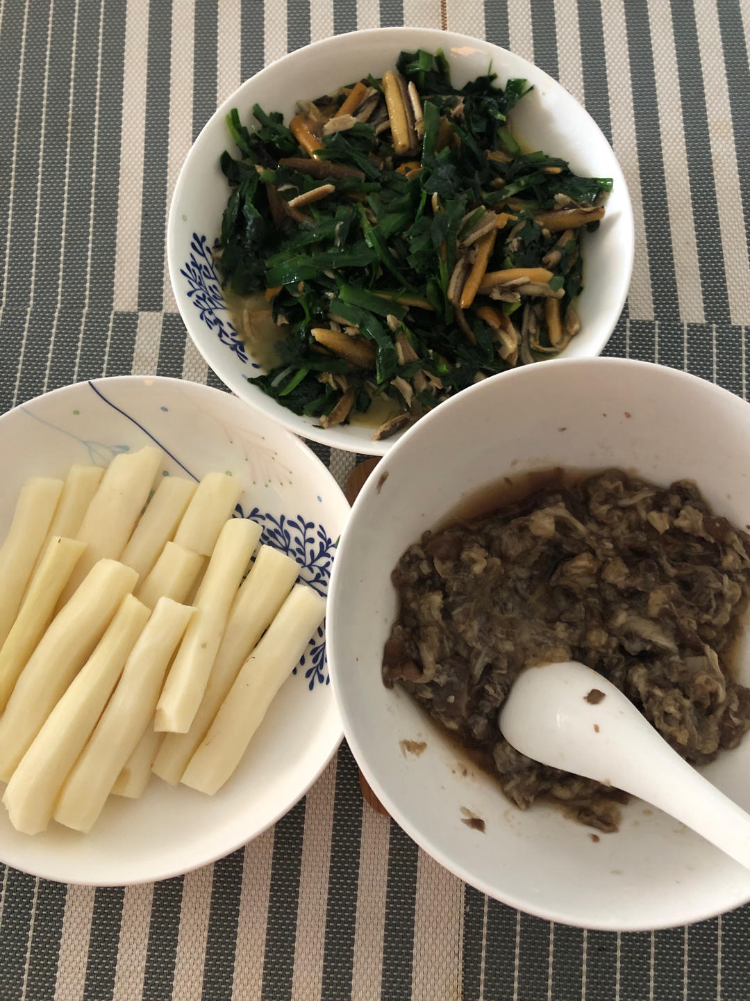 韭菜鳝丝