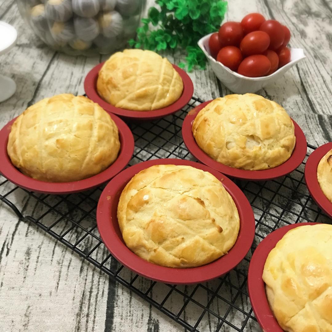 奶油菠萝包 Sweet Pineapple Bread