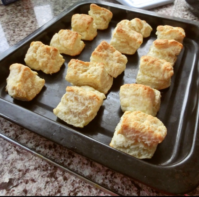 极简奶油松饼/Cream Biscuits（scones）