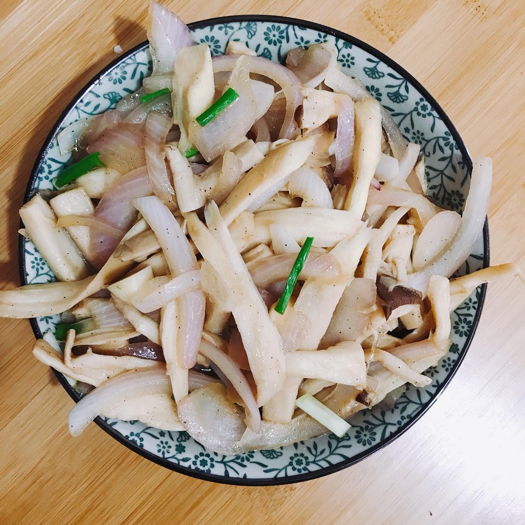 洋葱遇到杏鲍菇