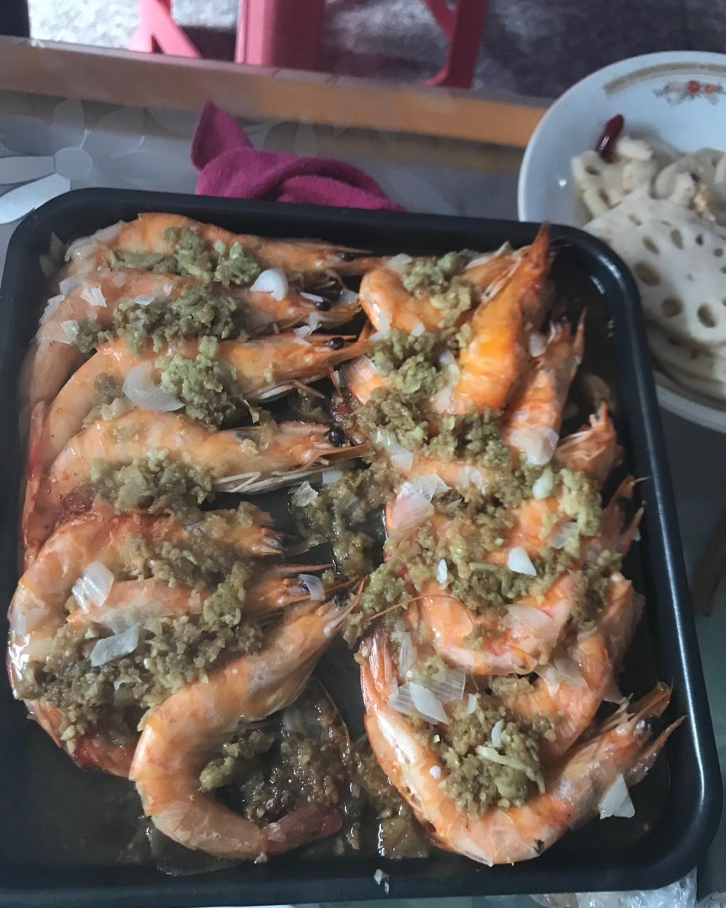 蒜蓉烤大虾