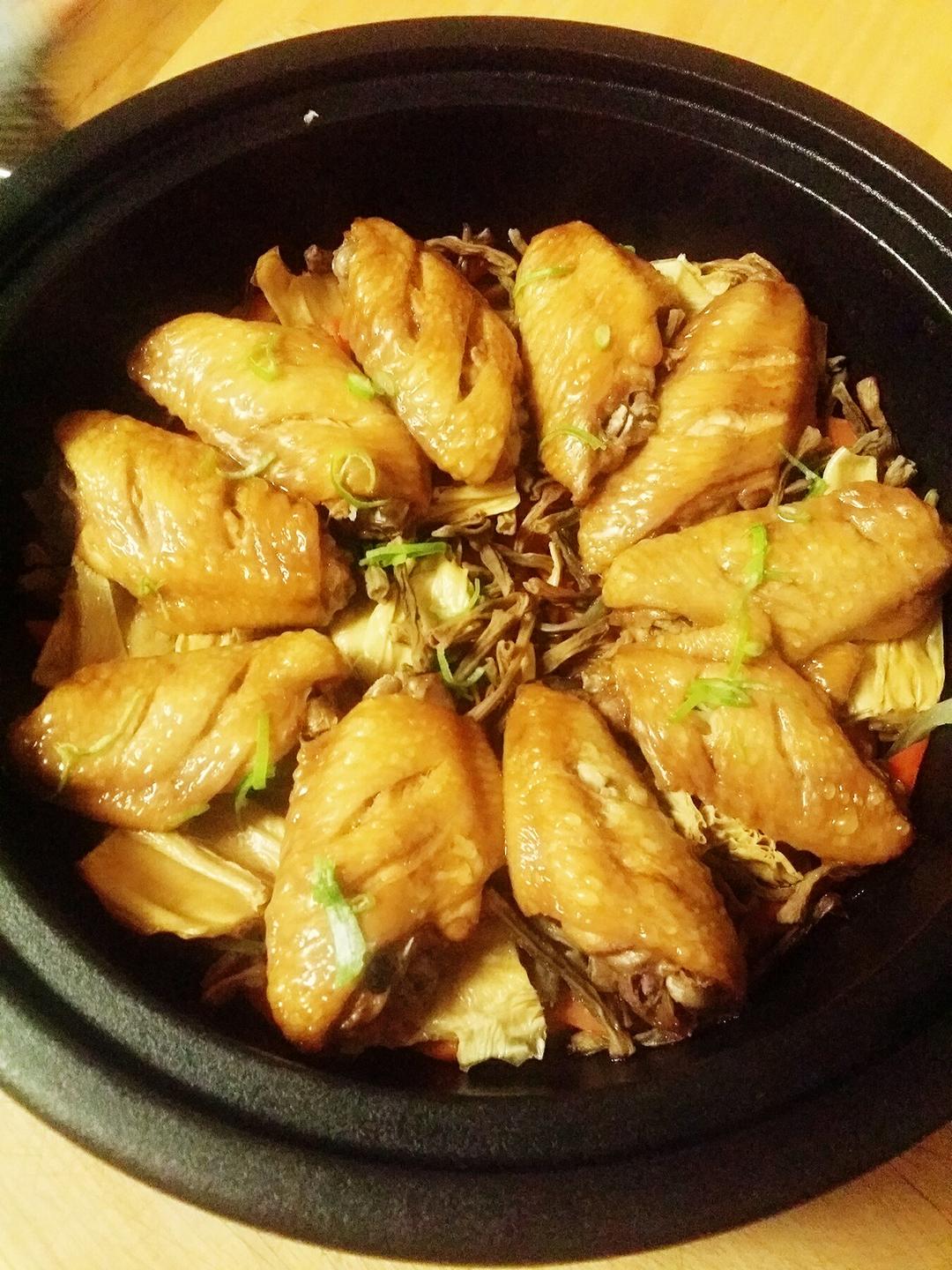 塔吉锅鸡翅塔的做法