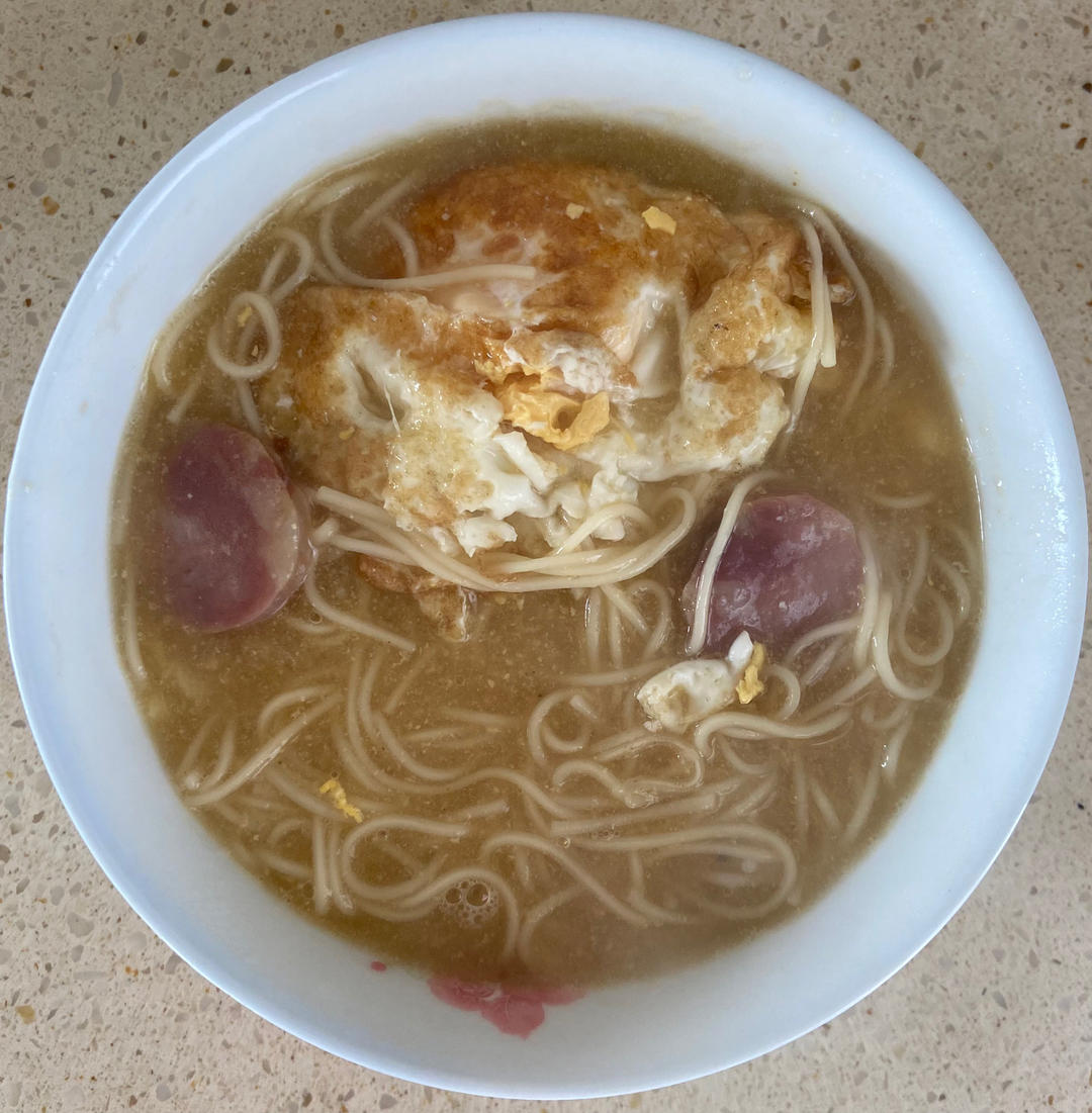快手香浓白汤青菜鸡蛋面