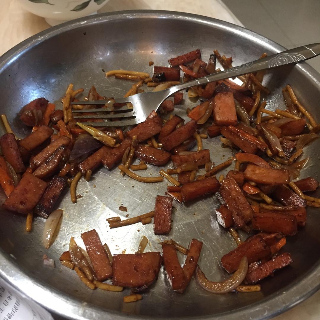 中式炒意面