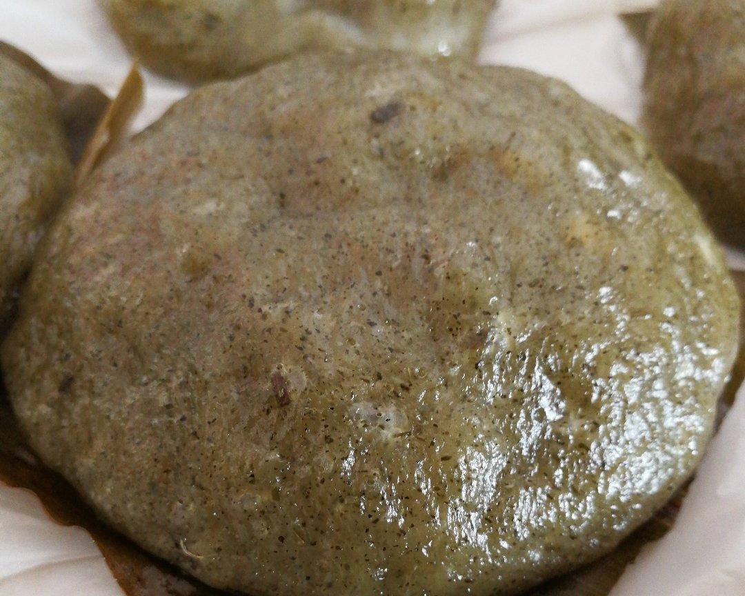 淡水客家艾茶果(清明粄)艾粄