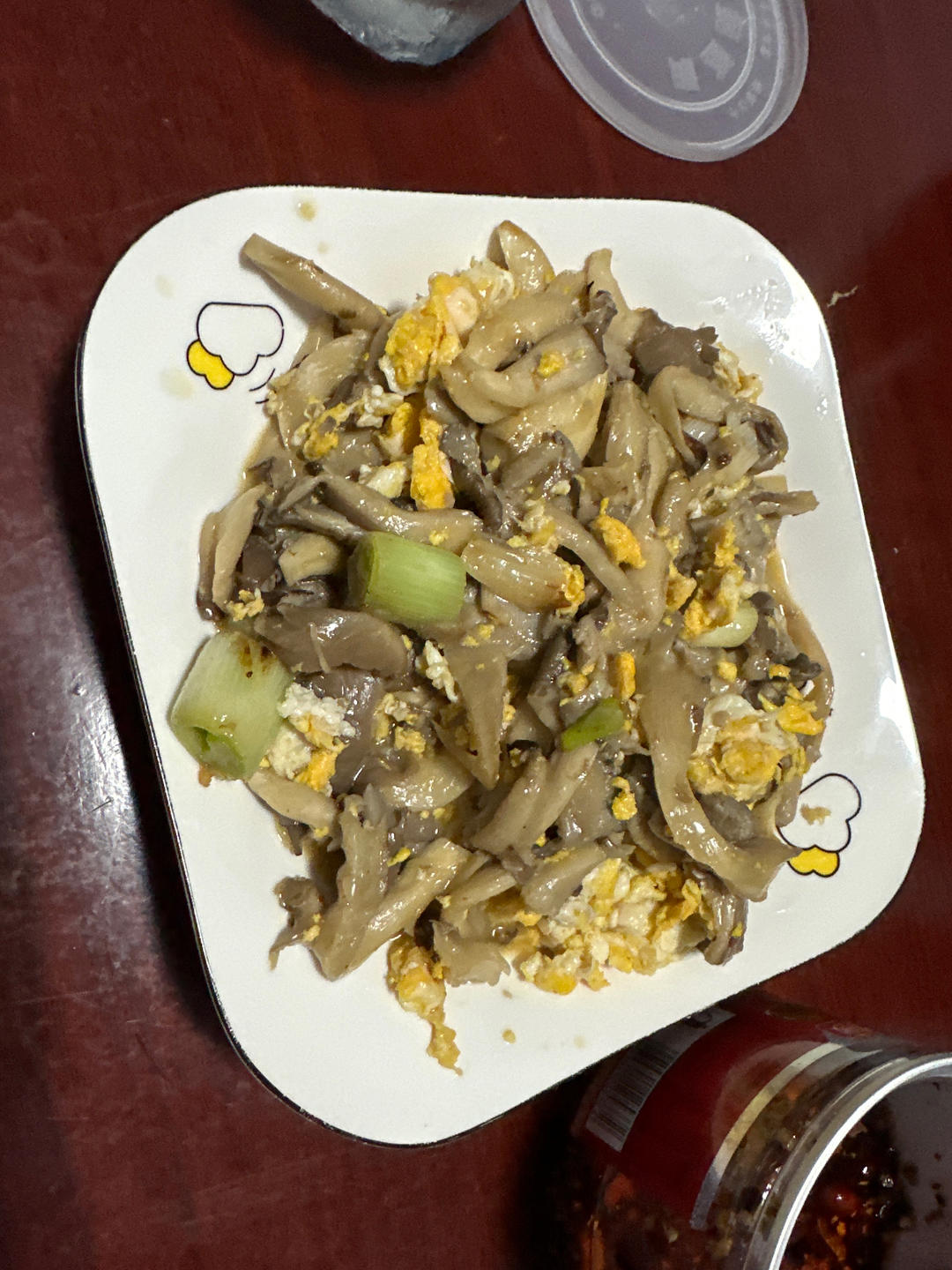 蘑菇炒鸡蛋	平菇这样炒，鲜美无比巨好吃