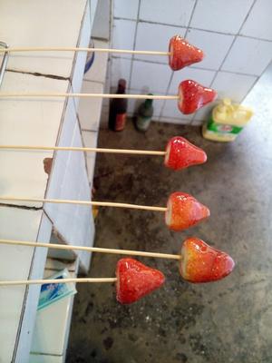 冰糖葫芦串之草莓版的做法 步骤6