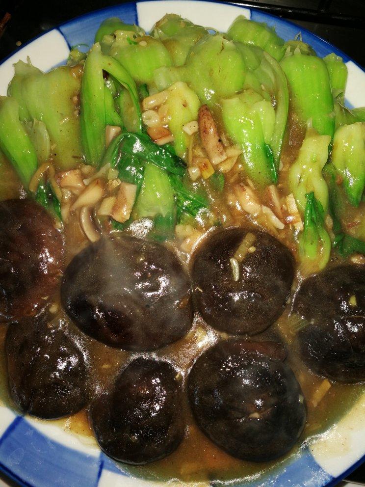 蚝油香菇小油菜