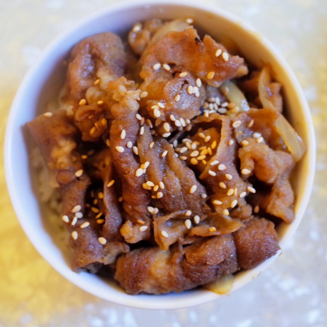 日式牛肉饭(牛dong)