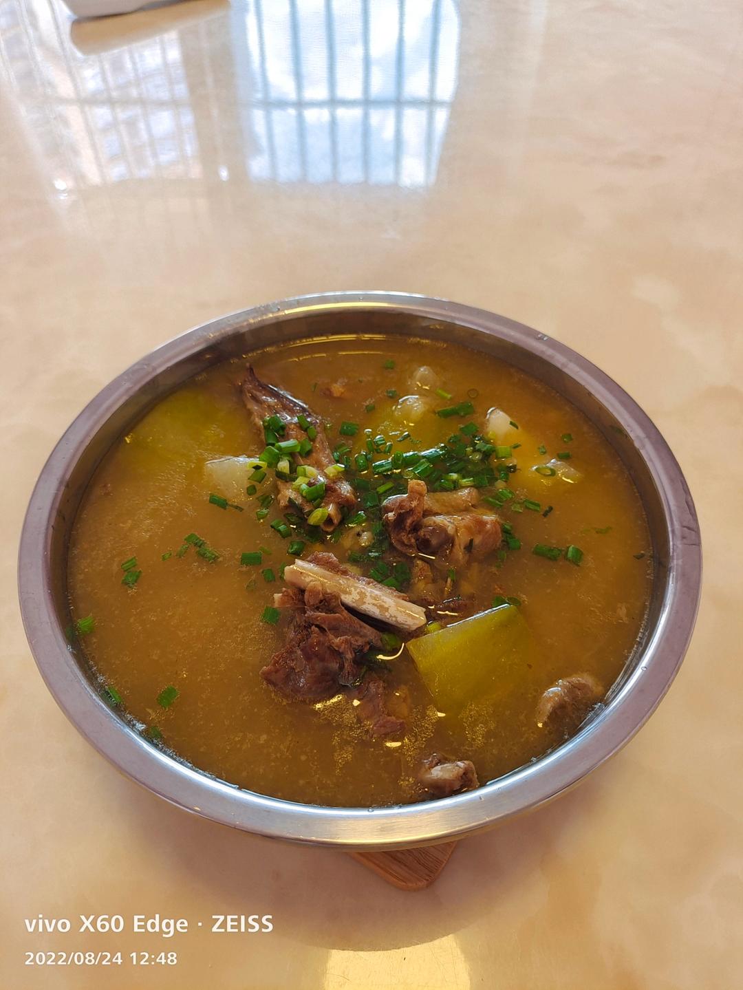 冬瓜薏米老鸭汤