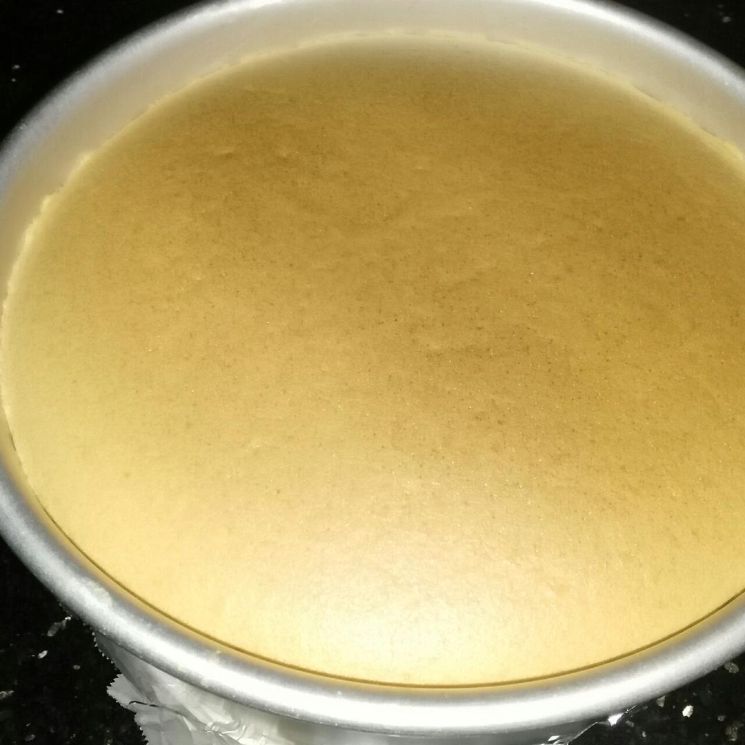 简单好做的8寸戚风蛋糕