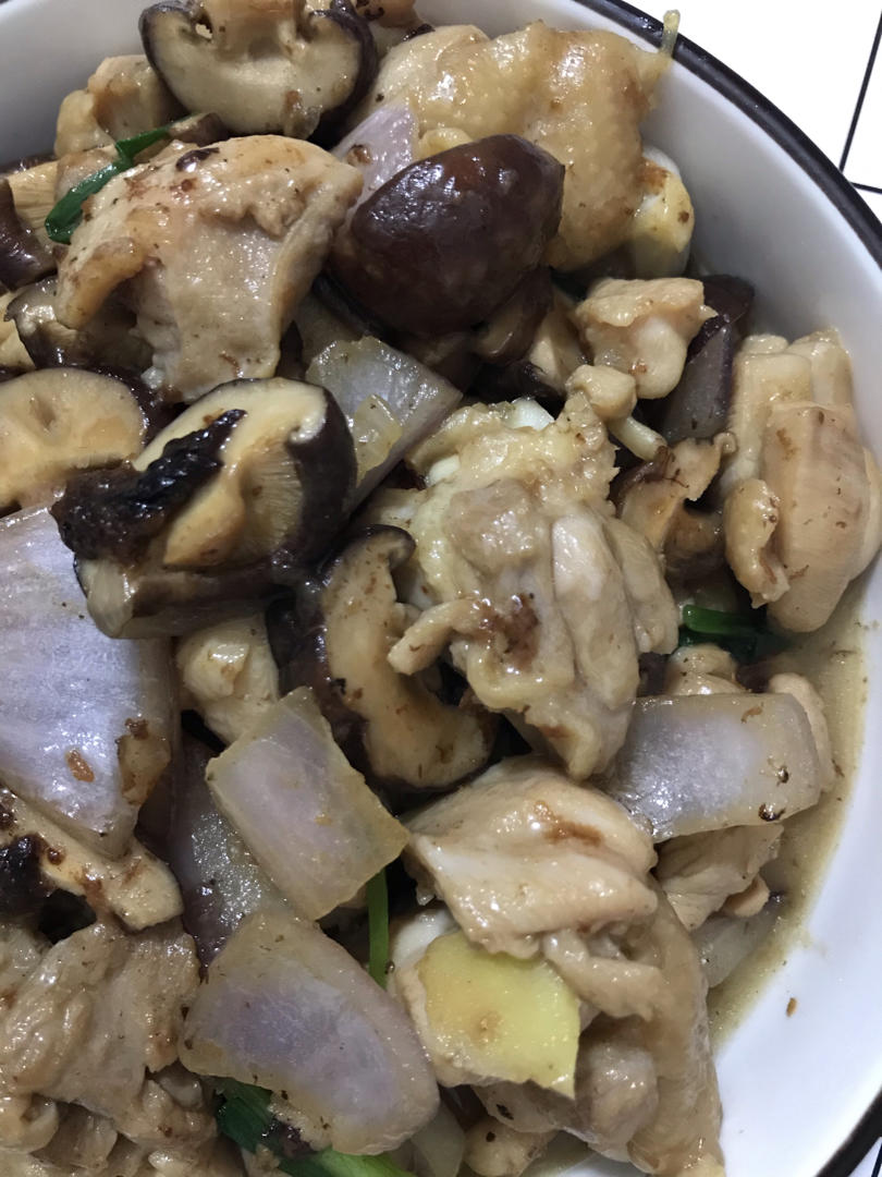 ❤️香菇滑鸡：鸡肉滑嫩，香菇入味‼️