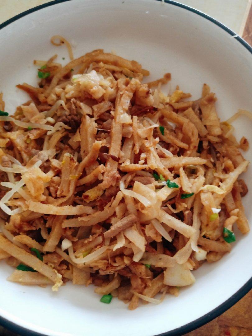鸡蛋炒焖饼