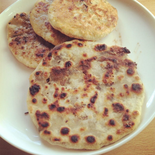 梅菜扣肉饼