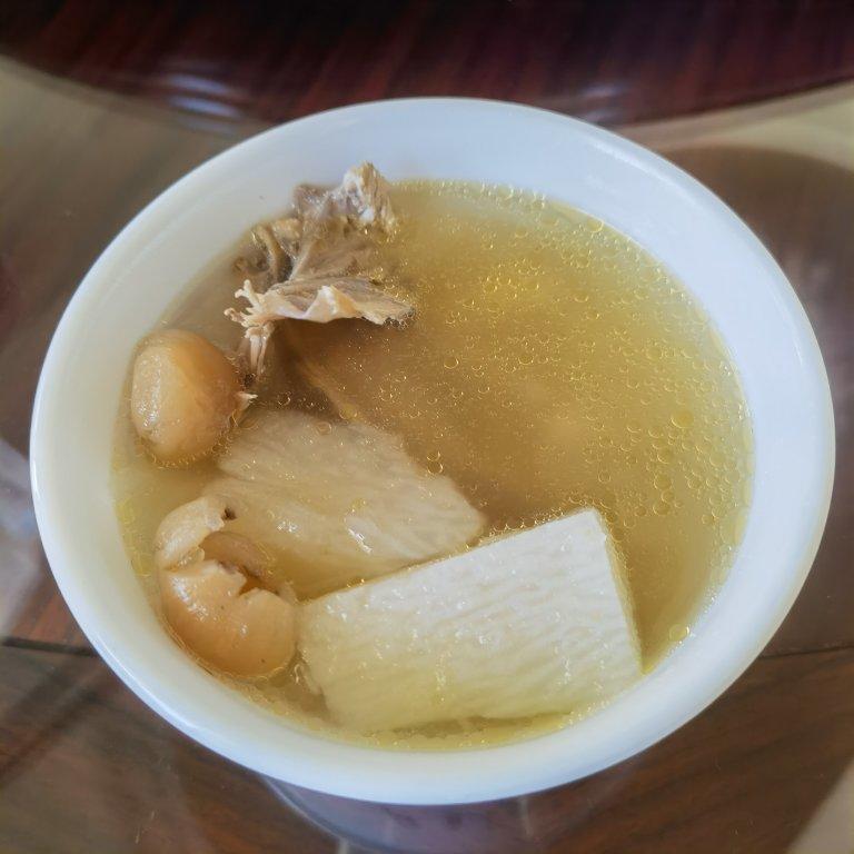 淮山煲鸡