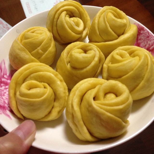 黄玫瑰馒头