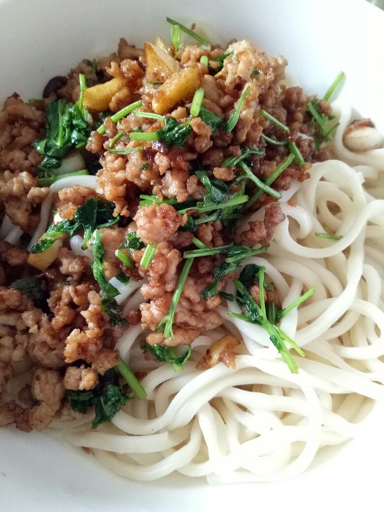 家常肉末面
