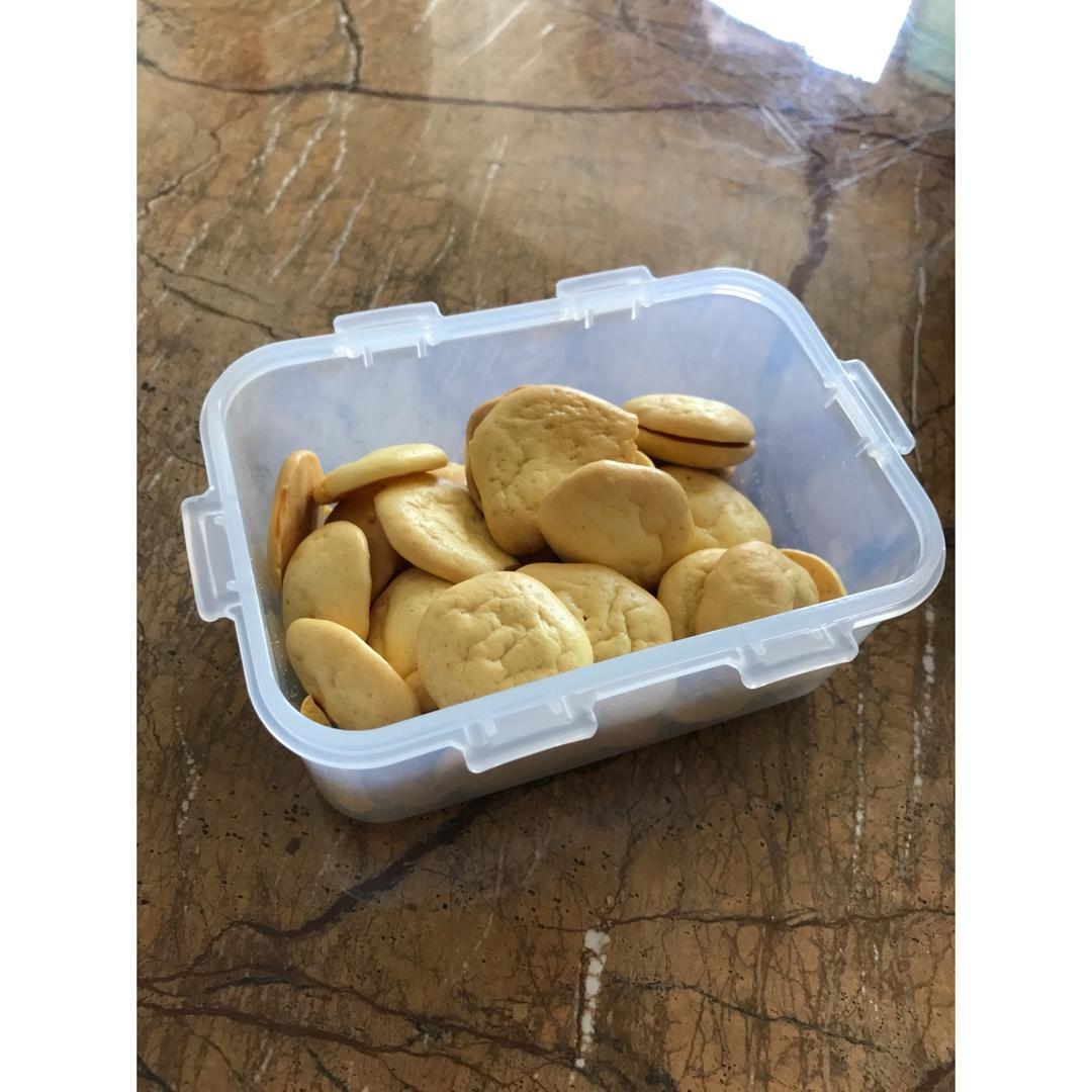 宝宝奶香蛋黄小溶豆