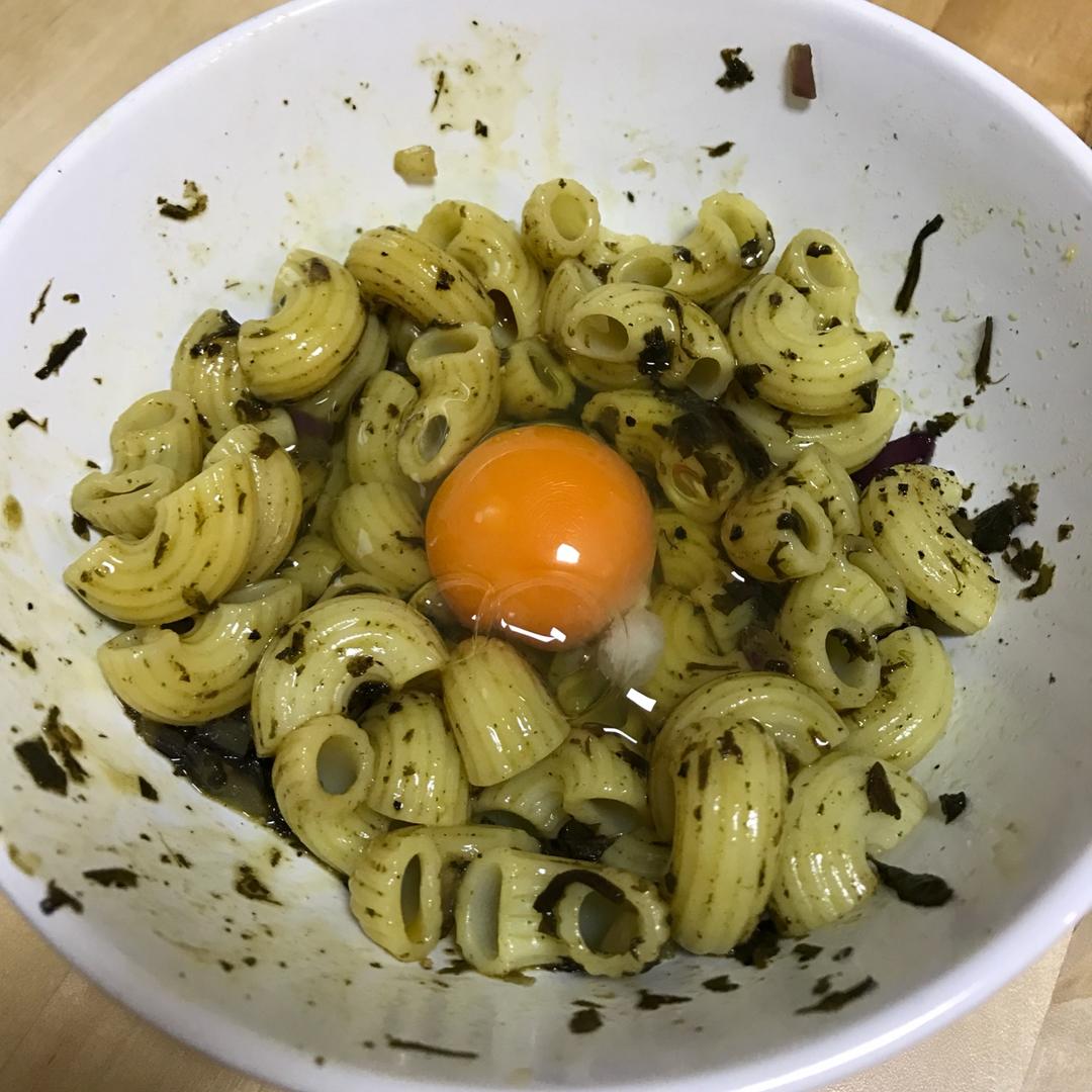 可能是最好吃系列--橄榄菜培根意面