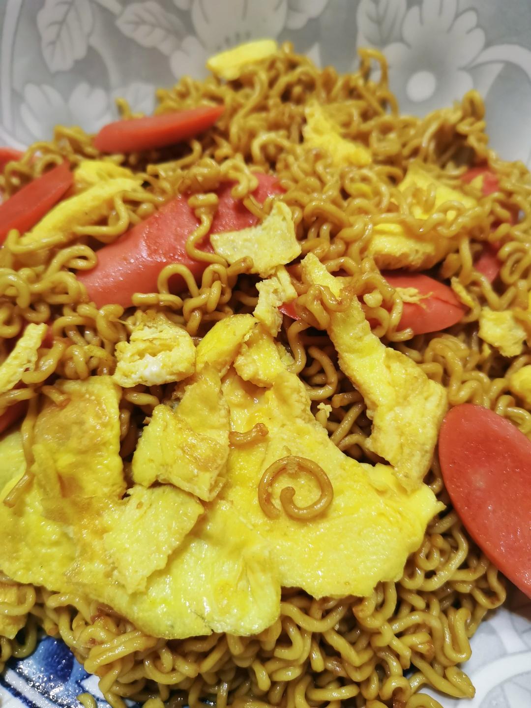 秒杀路边摊的炒方便面